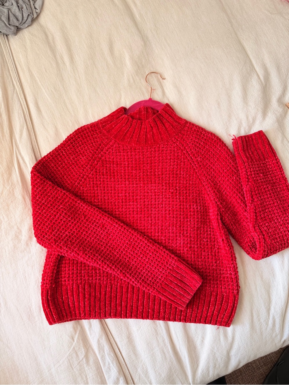 H&M Red Mock Neck Chunky Knit Sweater